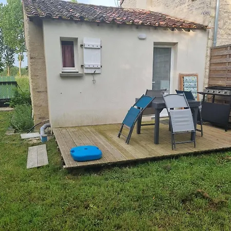 Holiday home Gite 2 Personnes Pamacaldy